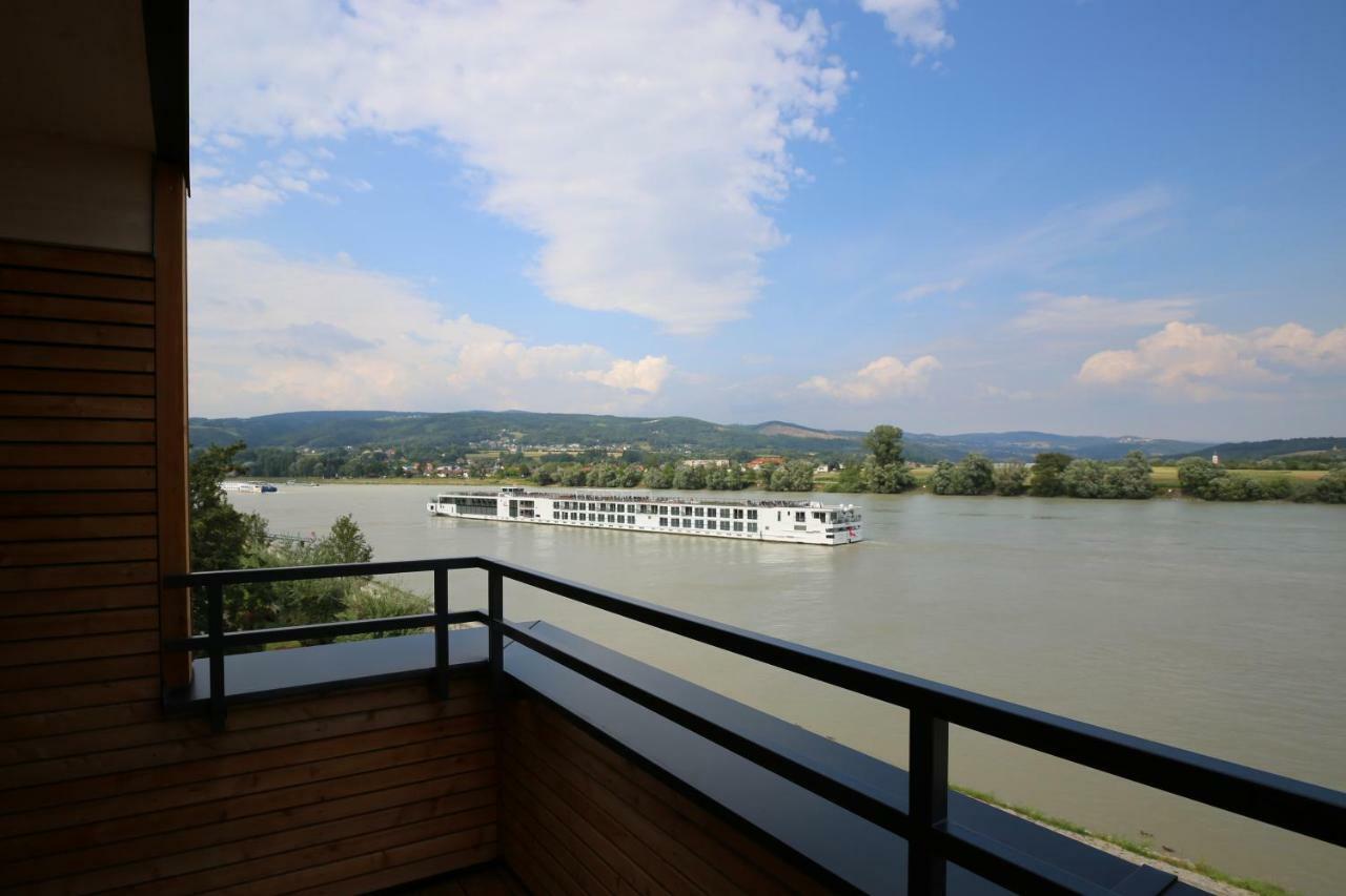 Donau Lodge Ybbs an der Donau Buitenkant foto